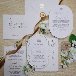 Thiệp cưới trắng sang trọng