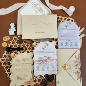 Thiệp cưới không gói gọn trong khuôn khổ truyền thống