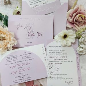 thiệp cưới tím pastel - nhẹ nhàng như một lời thủ thỉ của tình yêu