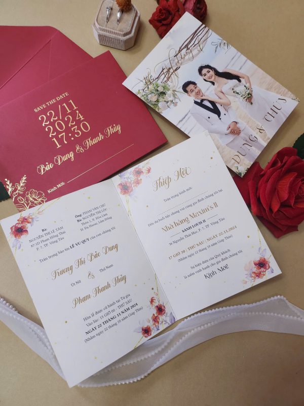 SẮC ĐỎ - BIỂU TƯỢNG CHO TÌNH YÊU BỀN CHẶT VÀ KHỎI ĐẦU HÀNH PHÚC